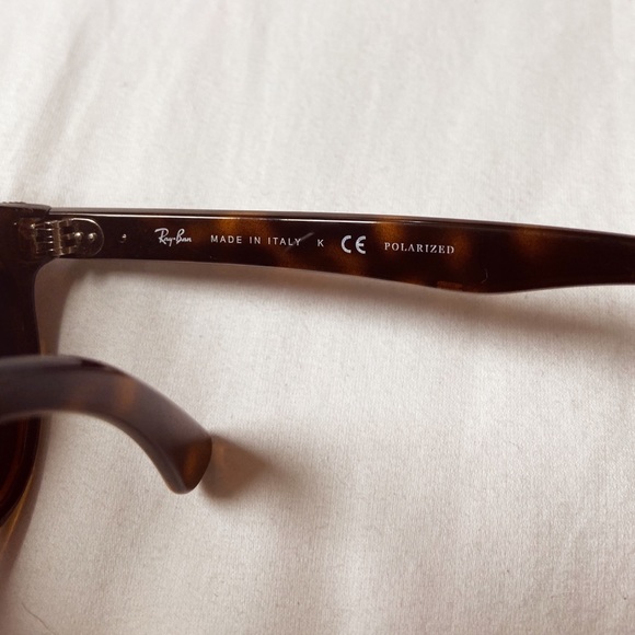 Ray-Ban Sunglasses - Picture 4 of 5